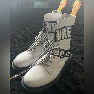 Dr. Martens 1490 Sex Pistols boots